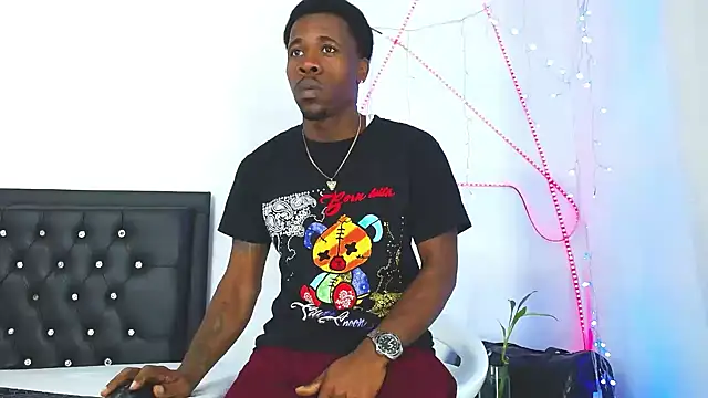 Snapshot of Damian_hart_24CM chatting on April 10, 2026, 3:46 am Damian hart 24CM online show from April 10, 2026, 3:46 am