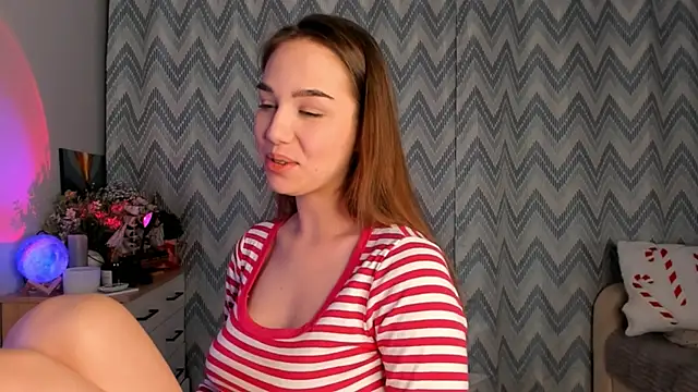 Tate Angel online show from January 21, 2025, 6:12 pm