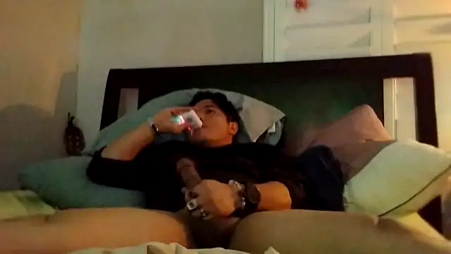 cloudyspun online show from April 16, 2026, 11:22 am