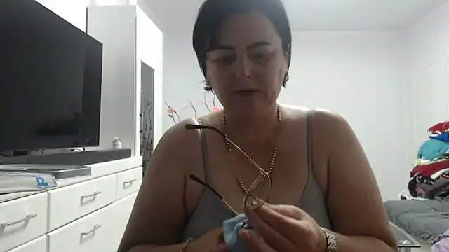 Amandamuller1982 online show from September 22, 2025, 1:44 am