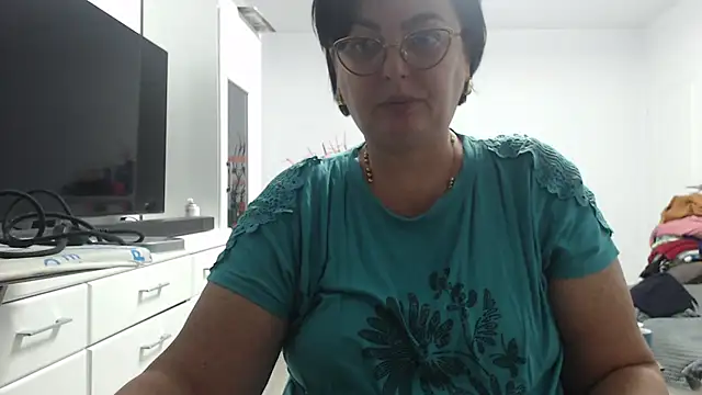 Amandamuller1982 online show from October 11, 2025, 10:11 pm