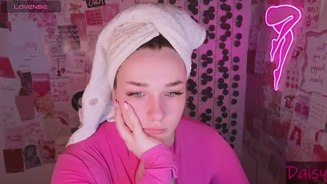 CookyDaisy online show from March 22, 2025, 6:14 pm