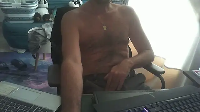 Snapshot of shyfrenchcock1 chatting on July 8, 2026, 1:23 pm shyfrenchcock1 online show from July 8, 2026, 1:23 pm