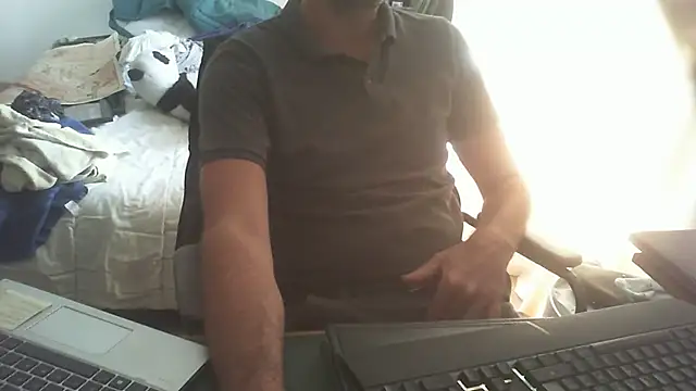 Snapshot of shyfrenchcock1 chatting on July 17, 2026, 9:17 am shyfrenchcock1 online show from July 17, 2026, 9:17 am