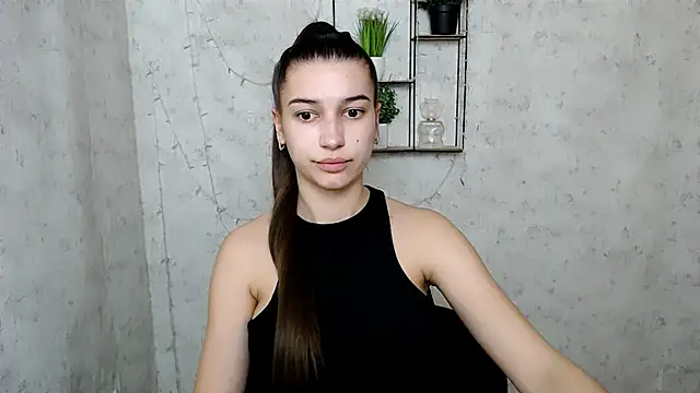 Snapshot of KarolinaRosse_ chatting on March 22, 2025, 12:57 pm KarolinaRosse  online show from March 22, 2025, 12:57 pm