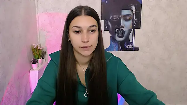 Snapshot of KarolinaRosse_ chatting on October 18, 2025, 5:42 am KarolinaRosse  online show from October 18, 2025, 5:42 am