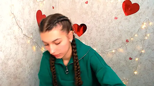 Snapshot of KarolinaRosse_ chatting on February 24, 2025, 10:26 am KarolinaRosse  online show from February 24, 2025, 10:26 am