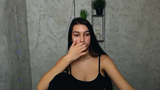 Snapshot of KarolinaRosse_ chatting on February 28, 2025, 10:09 am KarolinaRosse  online show from February 28, 2025, 10:09 am