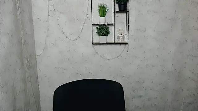 Snapshot of KarolinaRosse_ chatting on March 4, 2025, 6:58 am KarolinaRosse  online show from March 4, 2025, 6:58 am