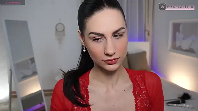 ZoeeZolton online show from January 24, 2025, 11:59 am