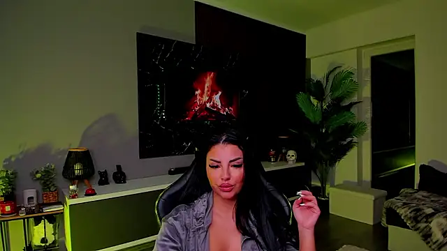 Snapshot of anemarieejolie chatting on February 16, 2026, 7:01 pm anemarieejolie online show from February 16, 2026, 7:01 pm