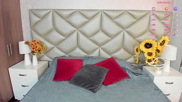 Snapshot of Im_gaia chatting on November 8, 2025, 11:58 am Im gaia online show from November 8, 2025, 11:58 am