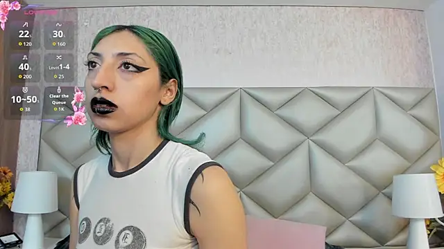 Snapshot of Im_gaia chatting on December 3, 2025, 12:15 pm Im gaia online show from December 3, 2025, 12:15 pm