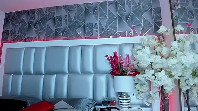 Snapshot of Im_gaia chatting on March 13, 2025, 4:23 pm Im gaia online show from March 13, 2025, 4:23 pm