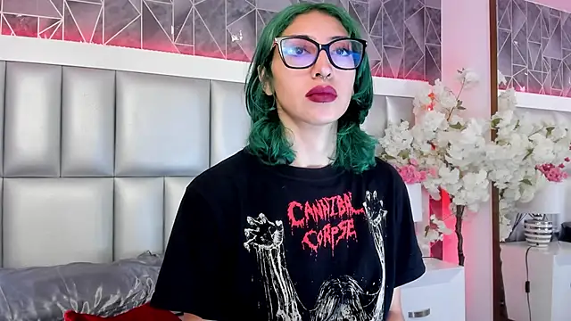 Snapshot of Im_gaia chatting on March 14, 2025, 1:24 pm Im gaia online show from March 14, 2025, 1:24 pm