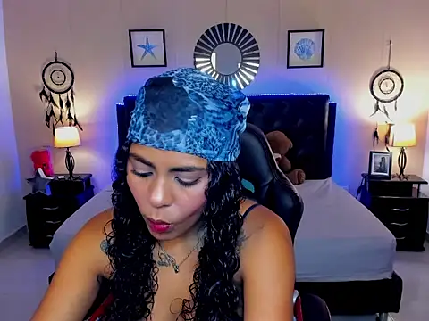 Edelaine rogers online show from April 22, 2026, 5:03 am