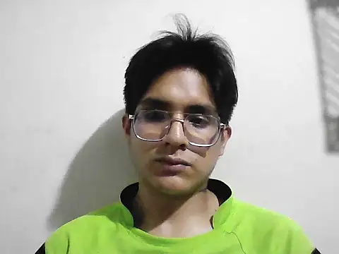 Snapshot of HardDick2 chatting on February 24, 2026, 4:35 am HardDick2 online show from February 24, 2026, 4:35 am