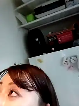 Snapshot of Mirika555 chatting on February 11, 2025, 8:20 pm Mirika555 online show from February 11, 2025, 8:20 pm