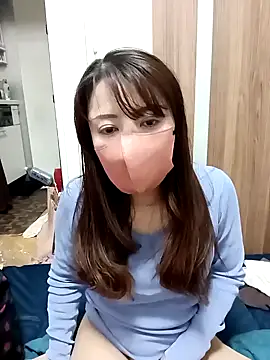 Snapshot of Mirika555 chatting on January 29, 2025, 12:24 pm Mirika555 online show from January 29, 2025, 12:24 pm