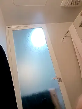 Snapshot of Mirika555 chatting on December 15, 2024, 1:22 pm Mirika555 online show from December 15, 2024, 1:22 pm