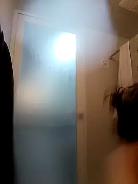 Snapshot of Mirika555 chatting on December 9, 2024, 10:09 pm Mirika555 online show from December 9, 2024, 10:09 pm