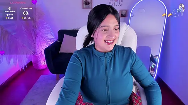 Snapshot of Pamela_cheverry chatting on December 18, 2025, 4:06 am Pamela cheverry online show from December 18, 2025, 4:06 am