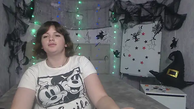 StaceyLex online show from October 21, 2025, 5:40 am