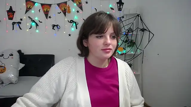 StaceyLex online show from October 22, 2025, 5:40 am