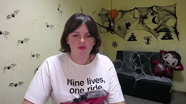 StaceyLex online show from October 24, 2025, 5:39 am