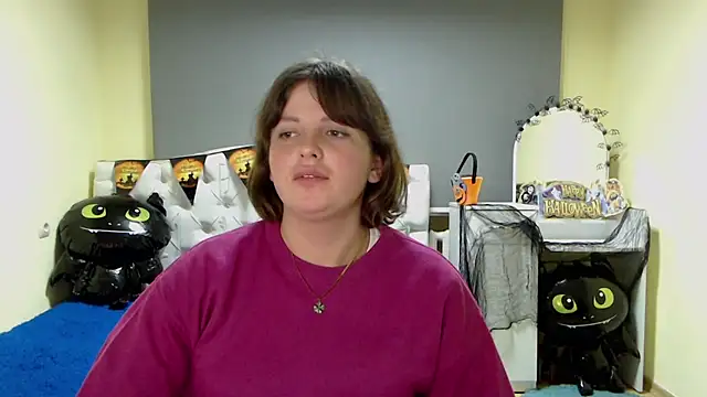 StaceyLex online show from October 17, 2025, 8:17 am