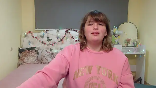 Snapshot of StaceyLex chatting on April 13, 2026, 5:44 am StaceyLex online show from April 13, 2026, 5:44 am