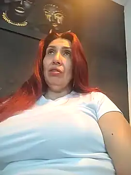 Snapshot of Perla_Franco chatting on April 23, 2026, 6:53 am Perla Franco online show from April 23, 2026, 6:53 am