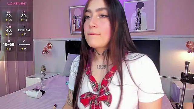 elodie walker online show from October 4, 2025, 12:17 pm