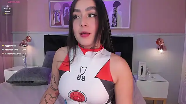 elodie walker online show from May 9, 2026, 12:19 pm