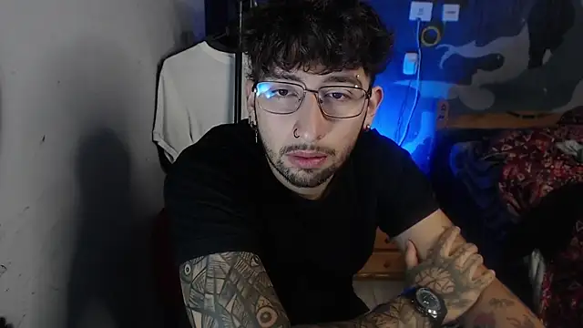 Dereck Dickson online show from November 3, 2025, 6:29 am