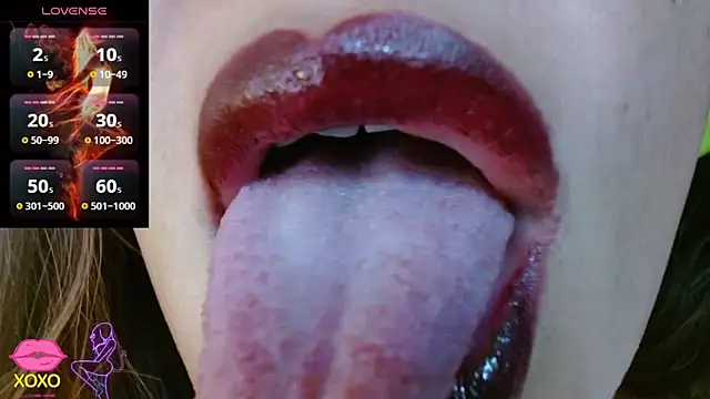 miss evoleth2 online show from October 3, 2025, 9:33 am