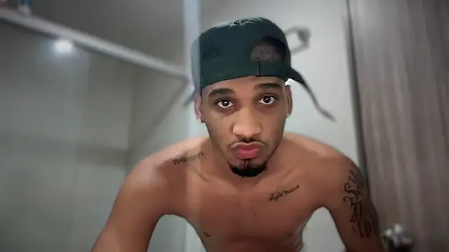 Snapshot of michael_jordanx chatting on February 25, 2025, 8:11 pm michael jordanx online show from February 25, 2025, 8:11 pm