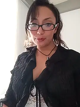 Lucy Chery online show from February 28, 2026, 10:31 pm