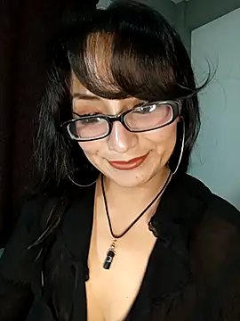 Snapshot of Lucy_Chery chatting on July 2, 2026, 10:38 pm Lucy Chery online show from July 2, 2026, 10:38 pm