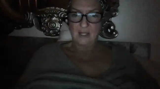 Snapshot of Tillieuk chatting on January 14, 2025, 11:37 pm Tillieuk online show from January 14, 2025, 11:37 pm