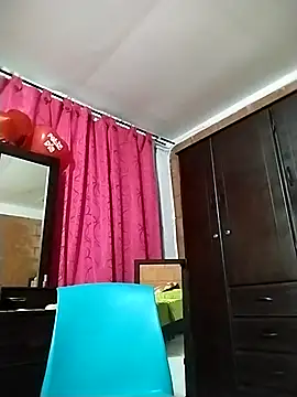 SluttyMilf79 online show from March 10, 2025, 10:39 am