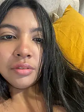 Snapshot of nicole_fisherr chatting on April 1, 2026, 6:48 am nicole fisherr online show from April 1, 2026, 6:48 am