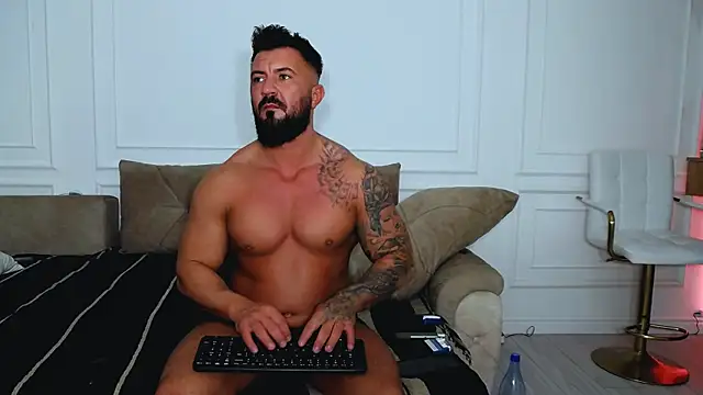 UrsuKing online show from February 8, 2025, 10:51 pm