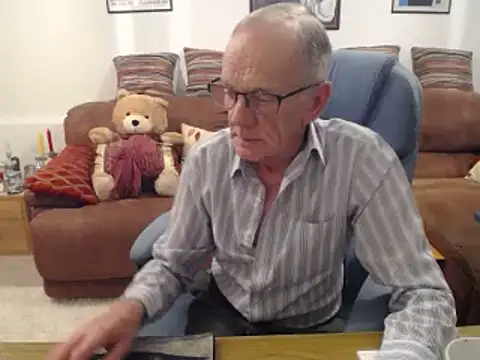 Snapshot of Ferret7777 chatting on March 7, 2025, 7:05 pm Ferret7777 online show from March 7, 2025, 7:05 pm