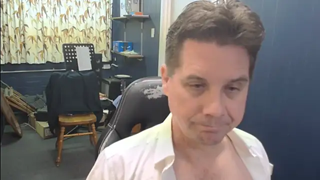 Snapshot of tilobinder chatting on July 12, 2026, 3:13 pm tilobinder online show from July 12, 2026, 3:13 pm