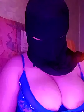 Louna      online show from February 4, 2025, 5:01 pm