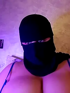 Louna      online show from February 9, 2025, 1:56 pm