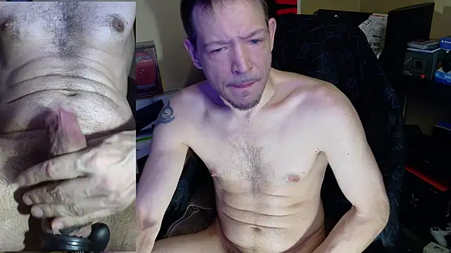 MasterForgedRayy online show from March 11, 2025, 3:56 pm