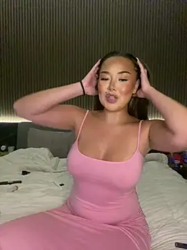 Snapshot of mayakitsune69 chatting on April 5, 2026, 11:06 am mayakitsune69 online show from April 5, 2026, 11:06 am