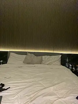 Snapshot of mayakitsune69 chatting on February 3, 2026, 10:42 am mayakitsune69 online show from February 3, 2026, 10:42 am